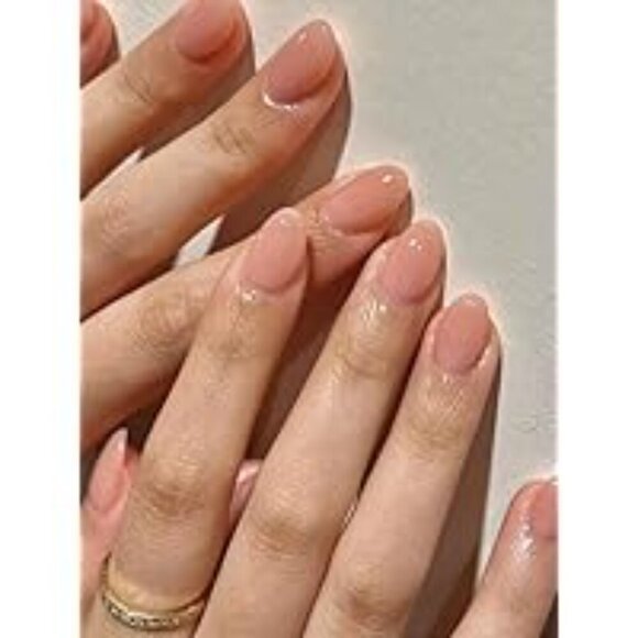 Press On Nail Sets | Static Nais Round Shape Jetsetter & Betty Cora Jelly Nude - Picture 3 of 4